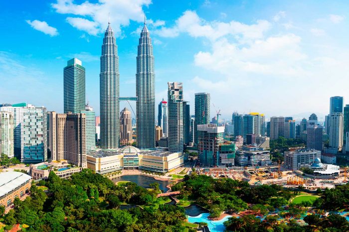 Vuela a Kuala Lumpur (y Pekín) desde 226€ trayecto
